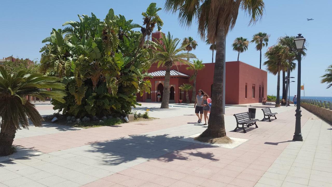 Apartamento Al Lado De La Playa Benalmádena Exterior foto